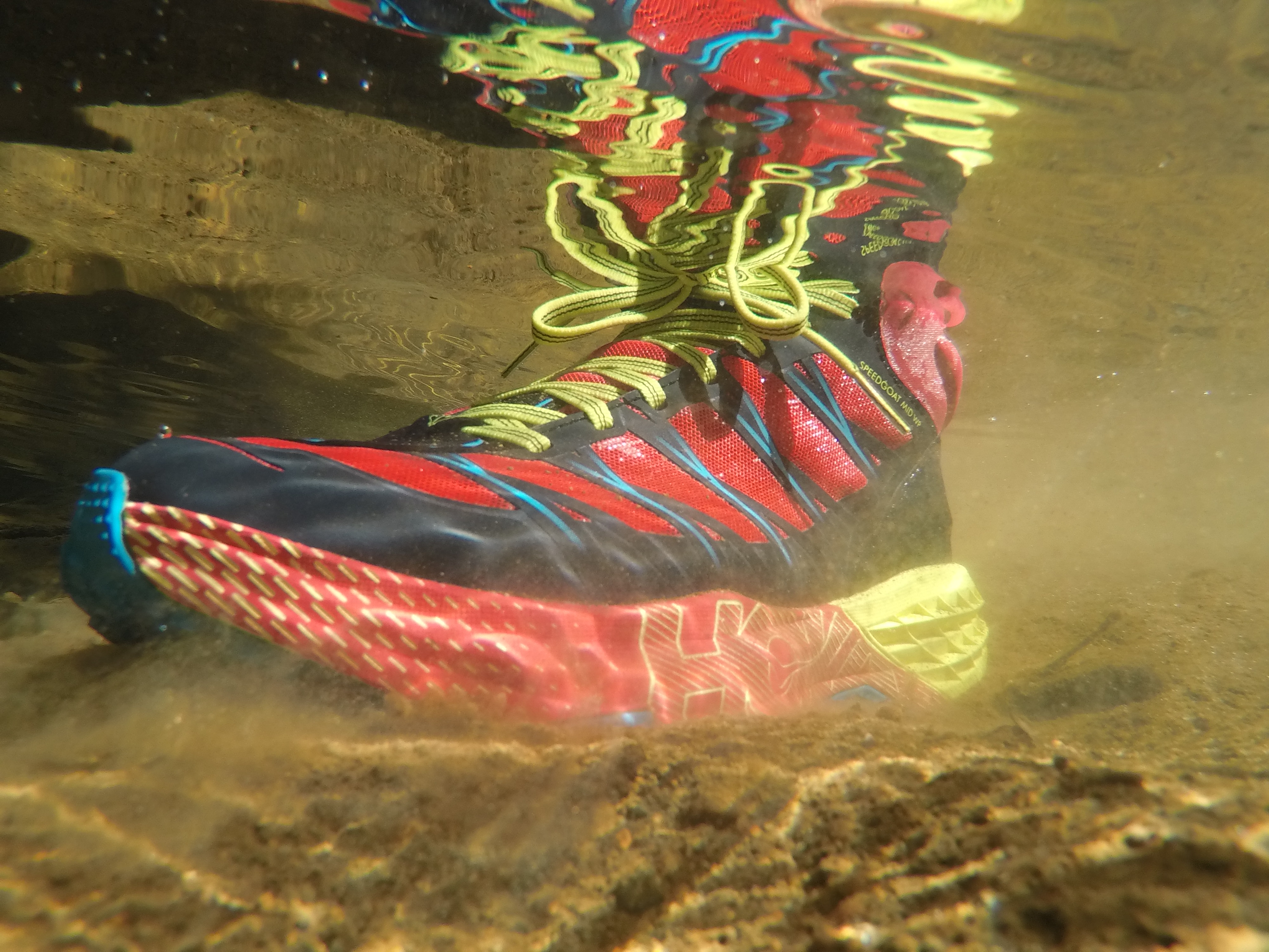 hoka speedgoat recensione