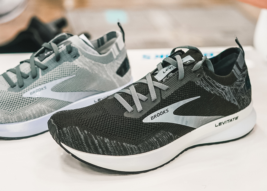 brooks running shoes 2020