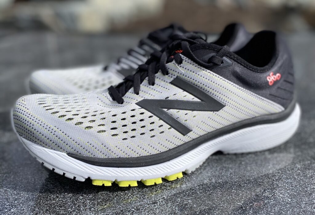 running shoes with wide midfoot