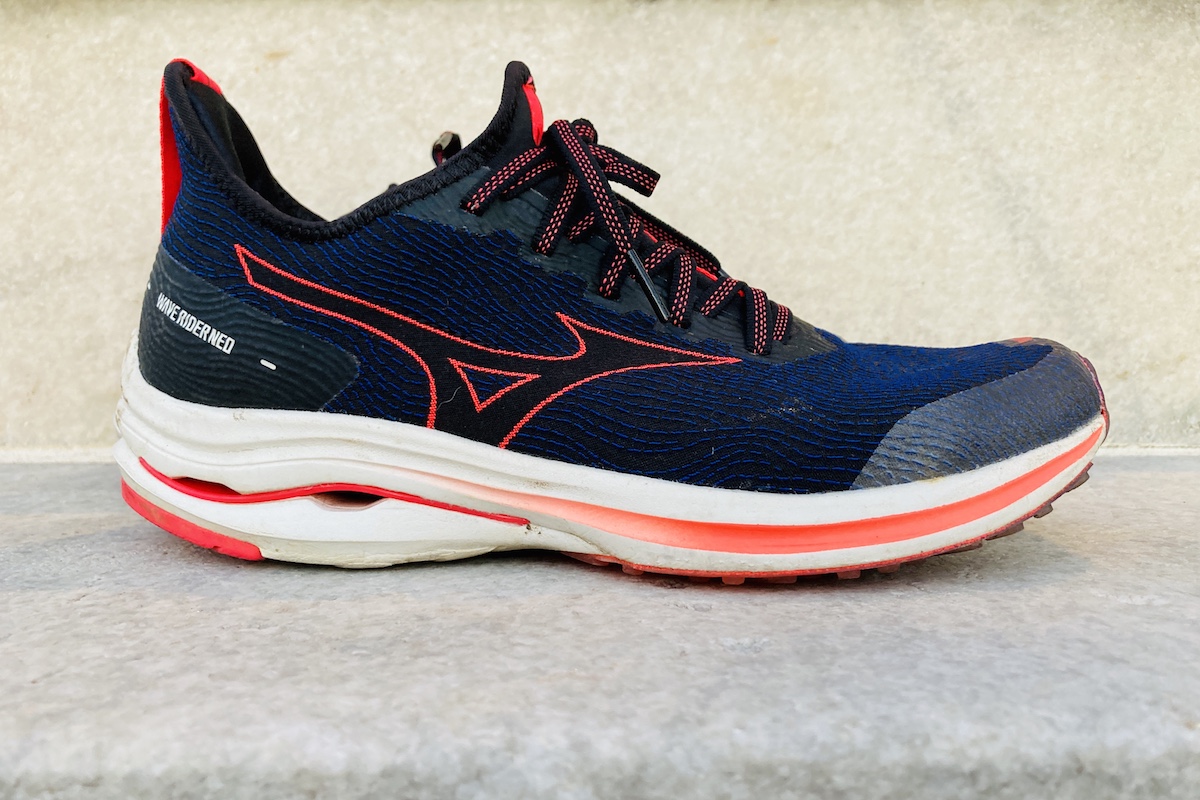 nike vomero vs mizuno wave rider