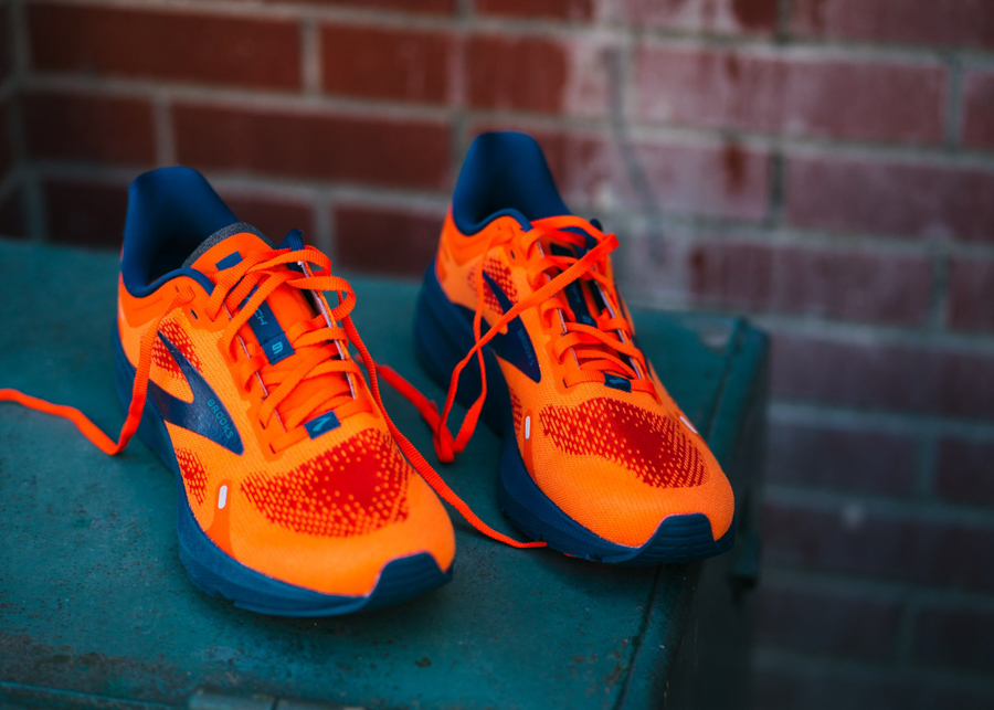 brooks launch 9 top