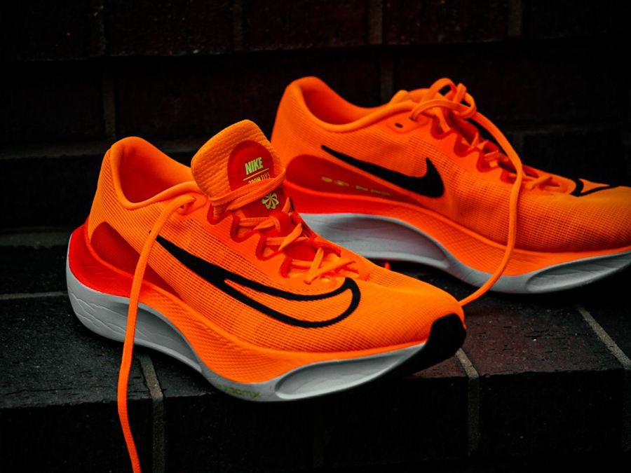 nike zoom fly 5 front